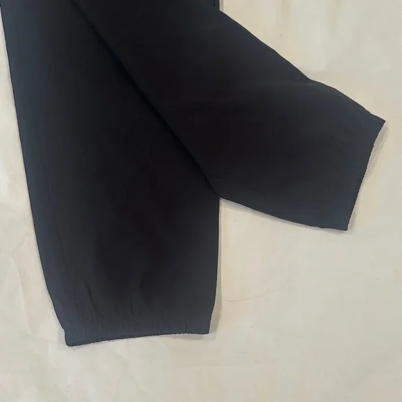 Vuori Black Kore Jogger Pants